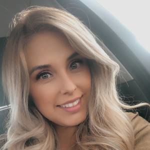 Meet your Posher, Vanessa